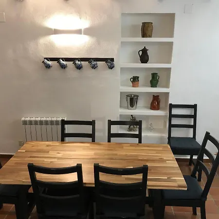 La Bodega De Lola * Alcublas