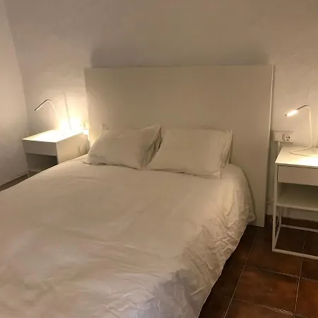Nyaraló La Bodega De Lola *