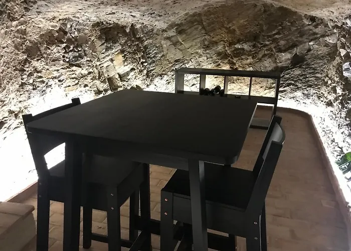 La Bodega De Lola *