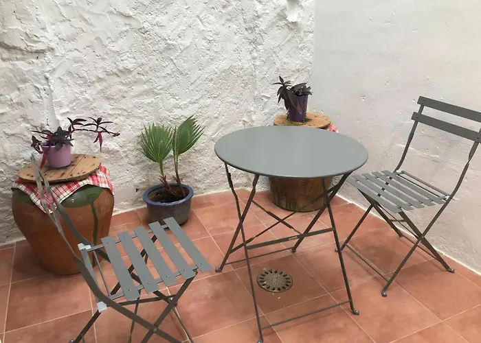 La Bodega De Lola Holiday home *